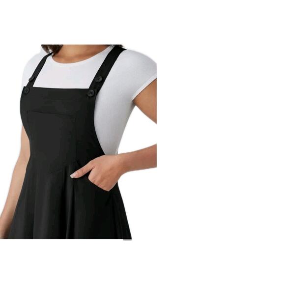 Halara Breezeful Pockets Flowy Quick Dry Midi Casual Dress in Black Size 8- New - Picture 3 of 9